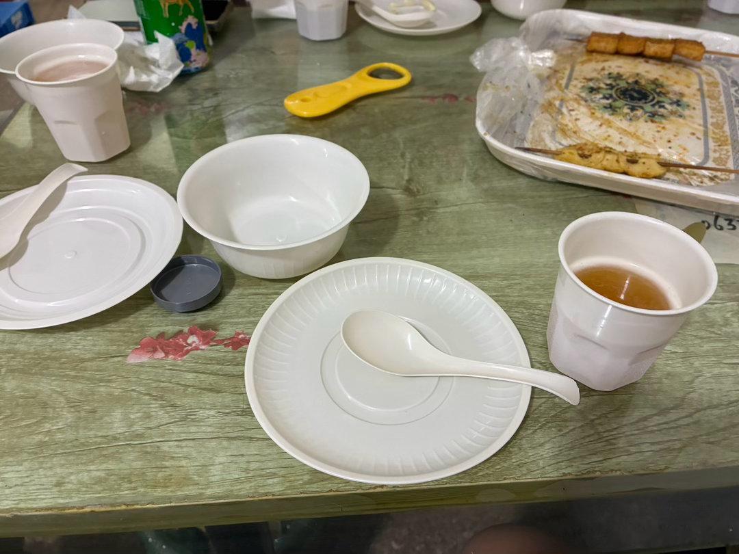 做为下岗工人子弟，今晚得喝起来 