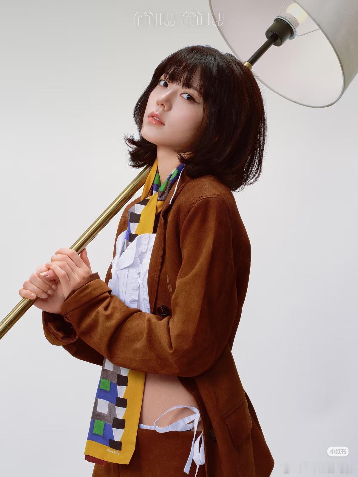 MiuMiu终于好好拍赵今麦了之前拍的那个像话吗？ 