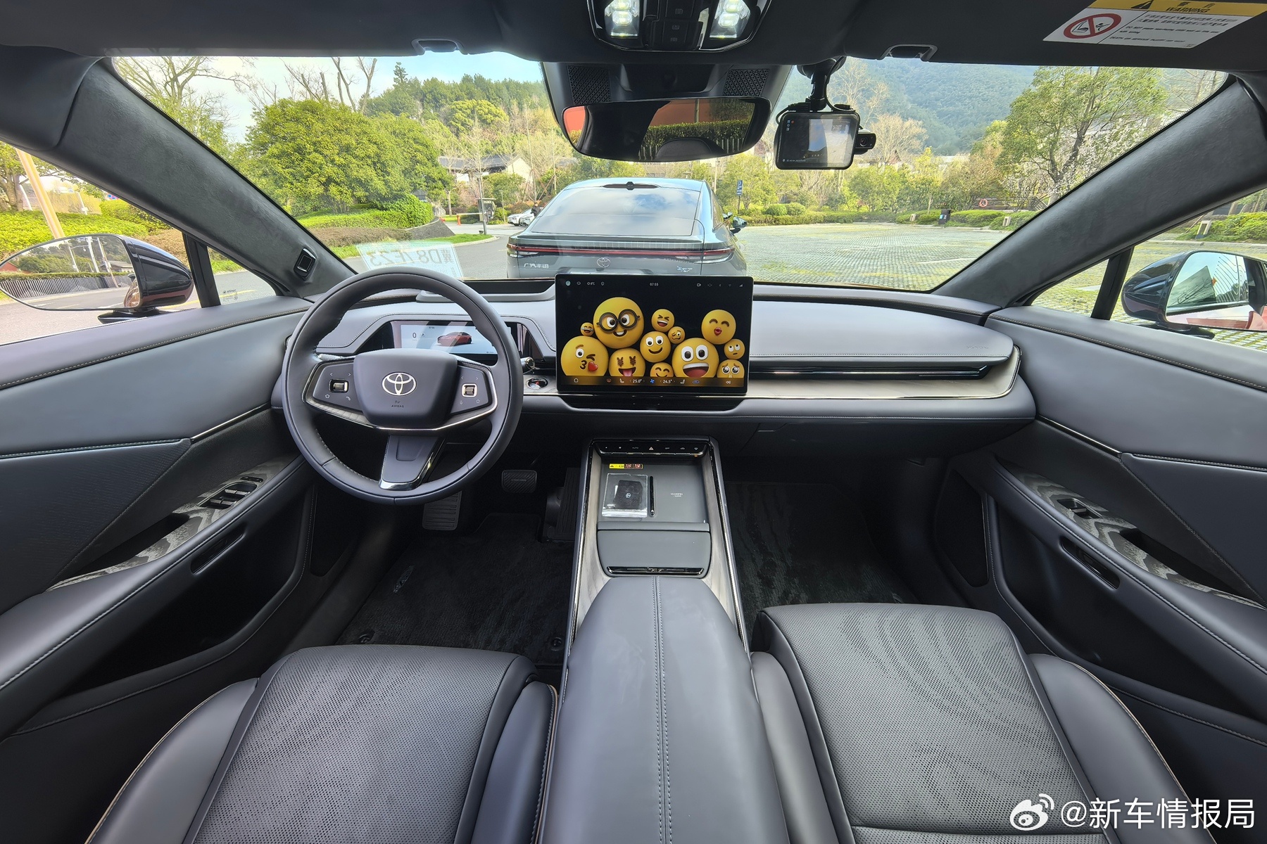 铂智7是广汽丰田新造车体制的产物——看看它的配置单：鸿蒙座舱、Momenta智驾