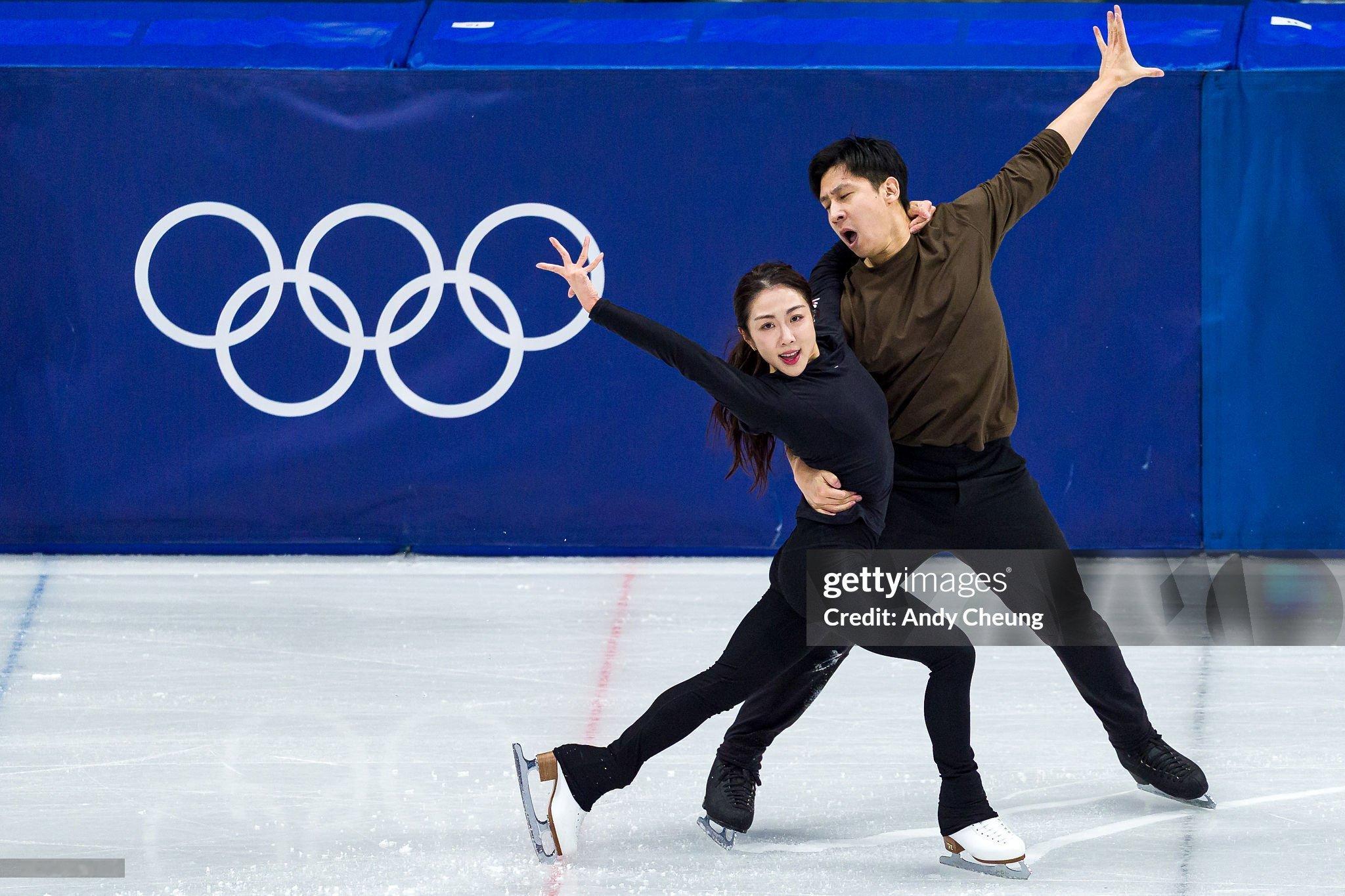 隋文静/韩聪当地时间2月4日合乐G社图 passion🔥 