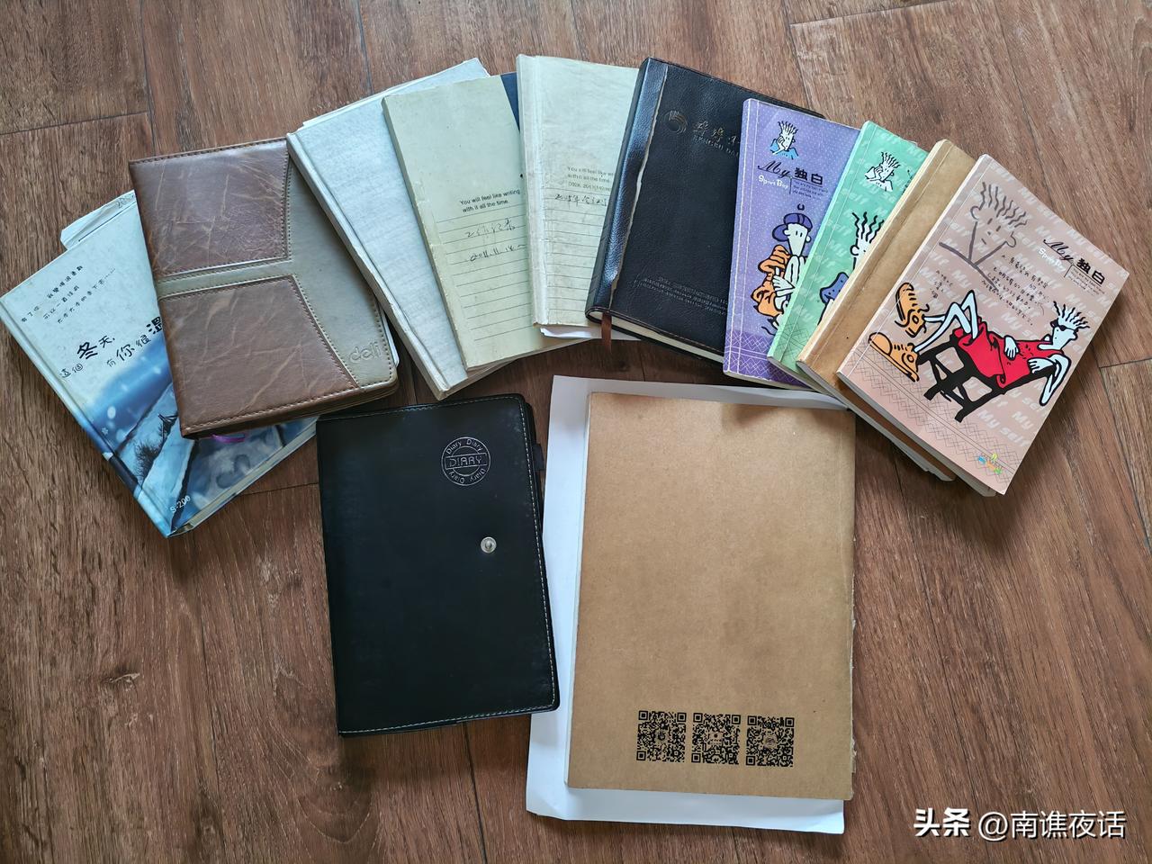 工作30多年的单位，重组合并了，收入几乎腰斩，单位同事也都内心彷徨，充满各种复杂