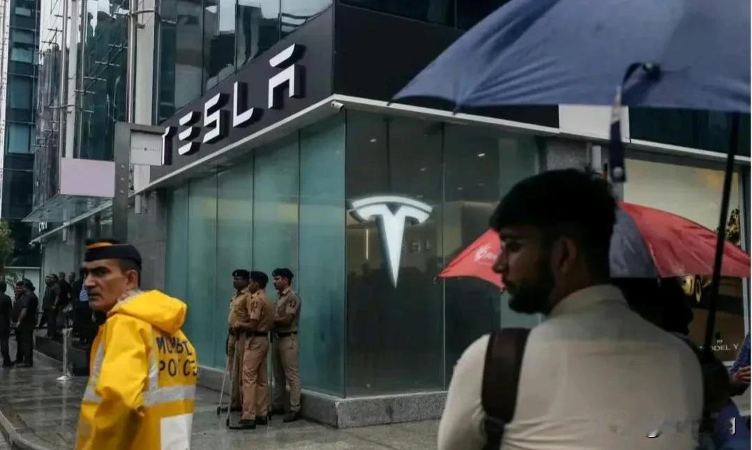 特斯拉硬抗高额关税进入印度市场，预计进口关税、其他税费等税率将超过100%

路