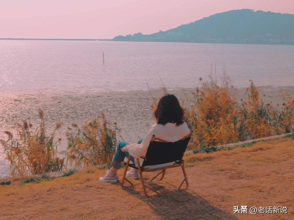 说实话，这俩属相凑一块儿，不算六合三合里的“顶配”，但也绝对不冲不克。传统命理里