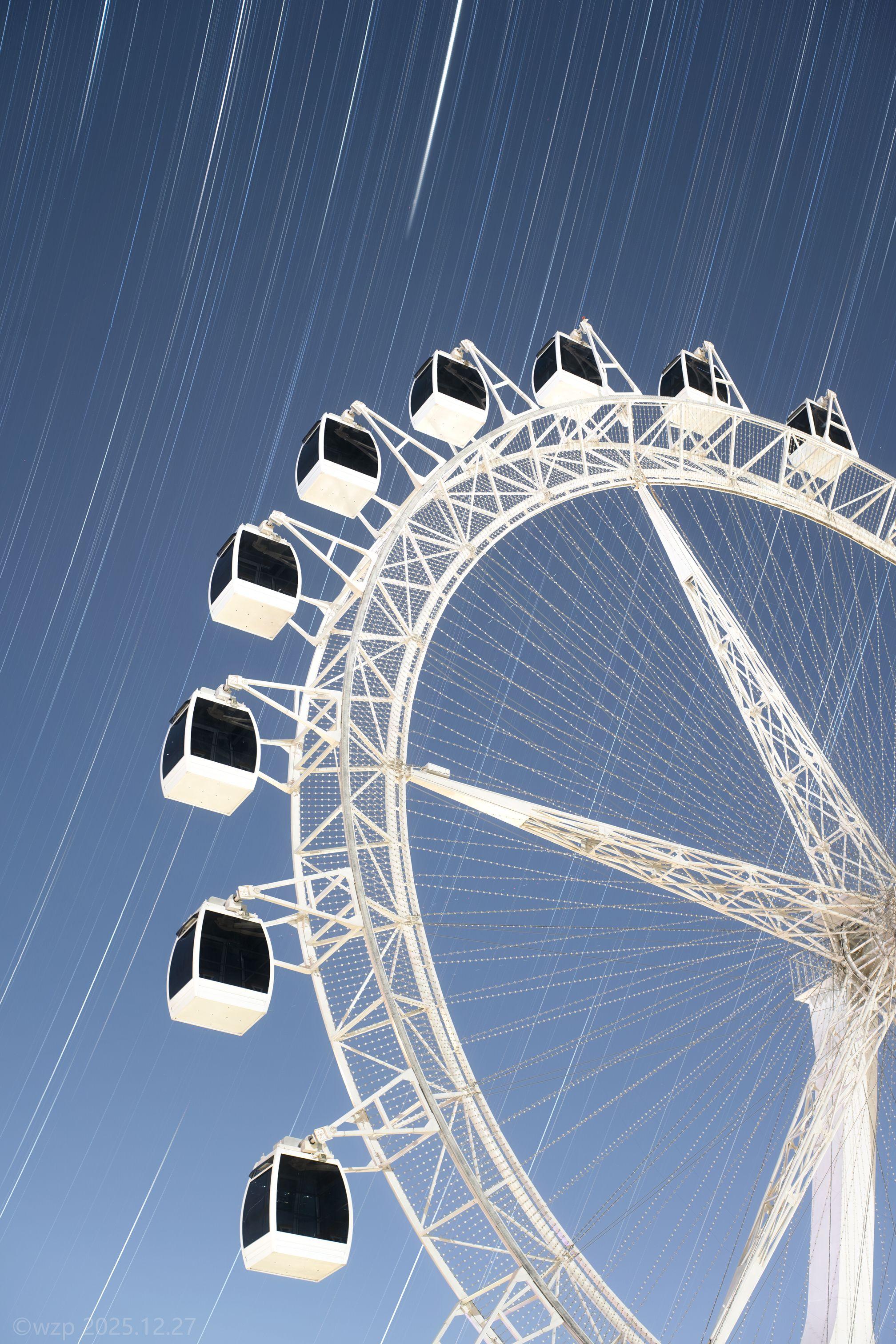 当星星划过摩天轮 📷尼康Zf➕永诺50mmF/1.8z Lite