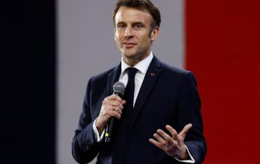 法国宣布将出兵乌克兰派1万人，赌俄罗斯不敢对法国动手。法国陆军参谋长皮埃尔·希尔