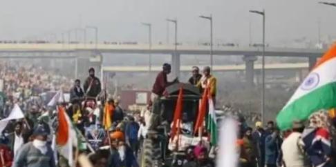 中国现在最担心的国家估计就是印度了，担心印度突然“崩溃”。一旦印度没了，十几亿人