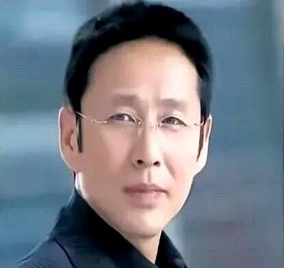 别老争谁是中国影视一哥了，根本没意义！

陈道明演的是权力，是规矩。你看他《庆余