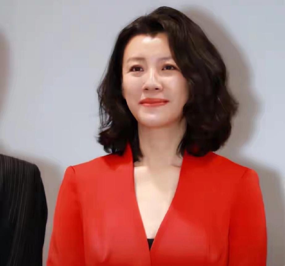 被导演抛弃后闪婚圈外人，52岁刘琳终获圆满
 
      刘琳凭王大娘子、江德