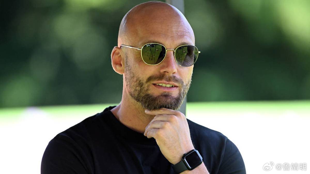 【清晰】奥莱-布克的计划依然明确：引进两名真正的变革者，他们从第一天起就能带来实