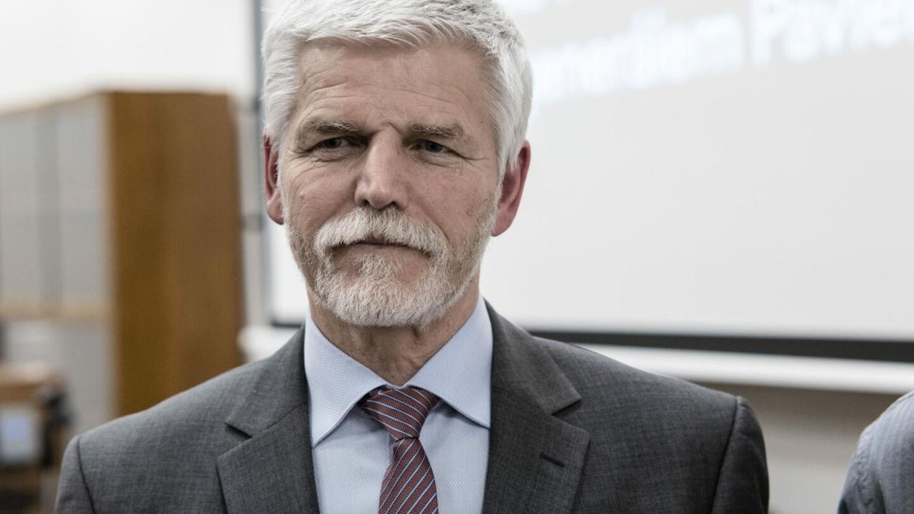 万万没想到，捷克公司竟然加价20倍向乌克兰出售中国无人机。据报道，捷克的“反应式