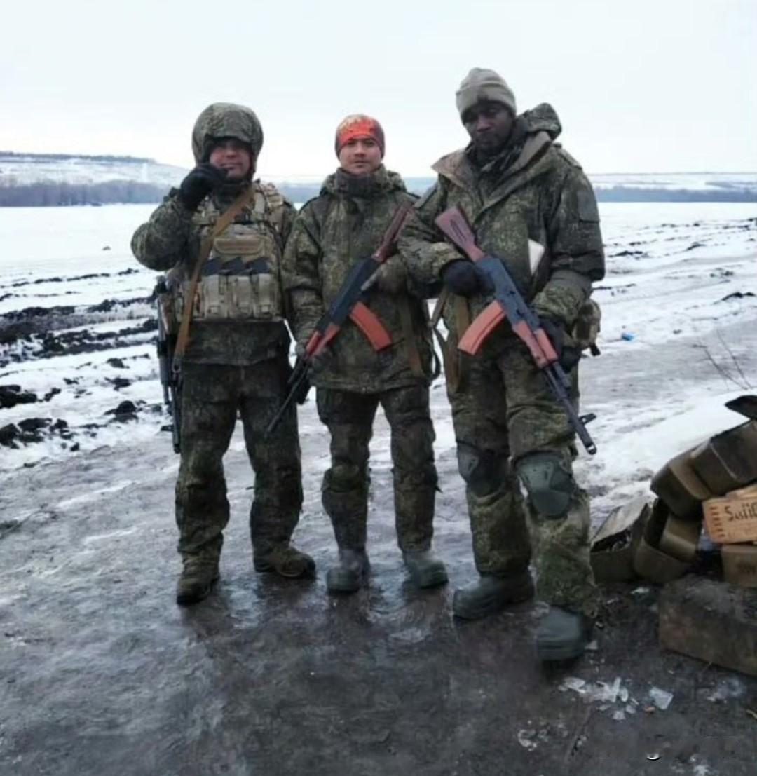 印尼警方称，其准军事部队（Brimob）成员穆罕默德·里奥已加入在乌克兰作战的俄