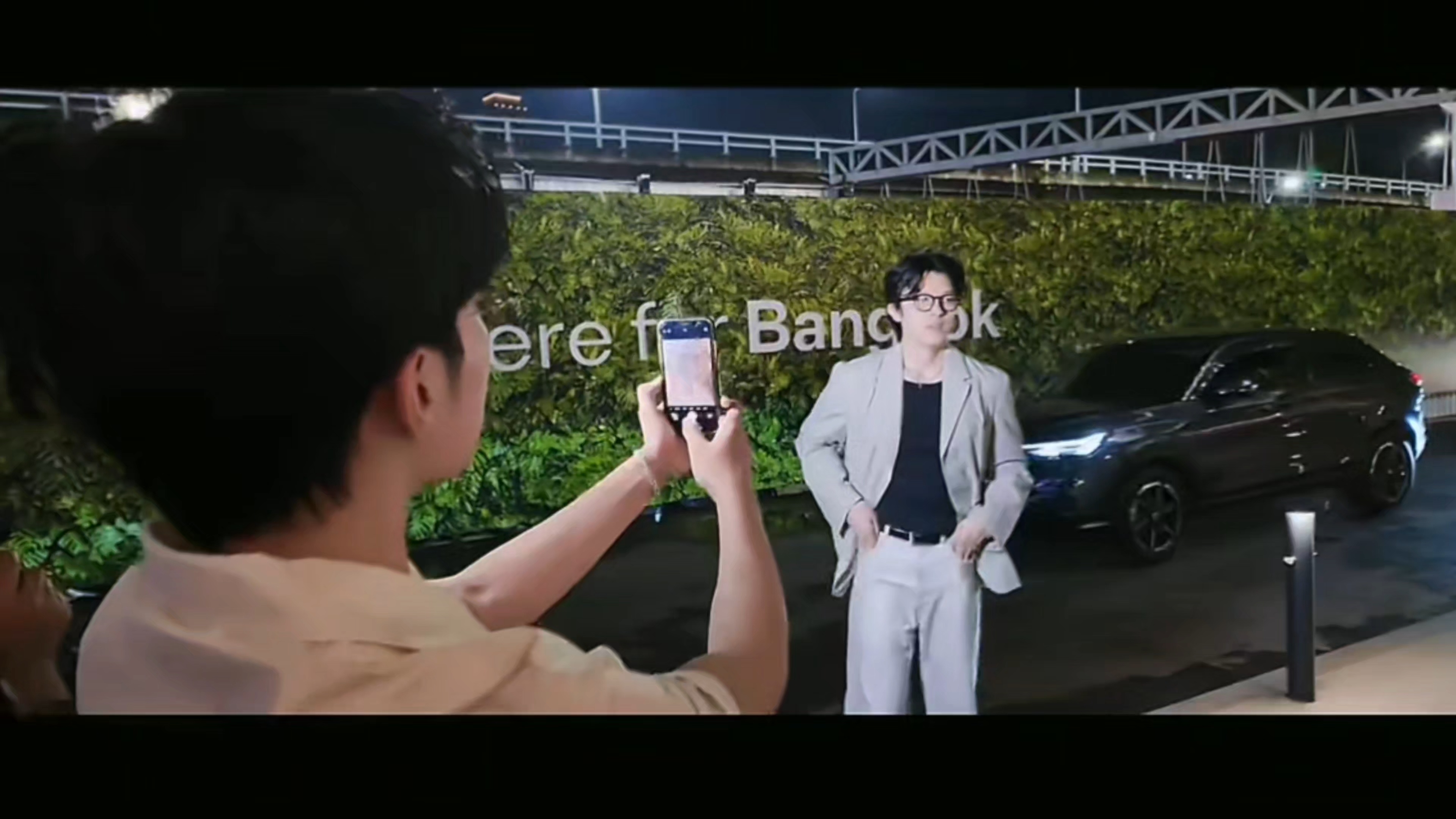 BGM不知道在浪漫个什么劲儿 