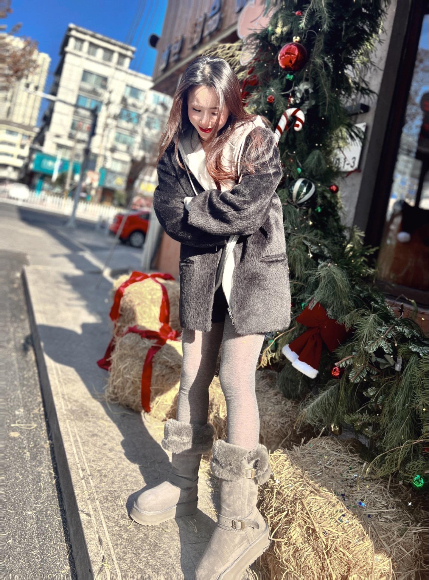 周日全天休息别跑空 姐妹们 需要回放跟练到粉丝群领取😘 明天早上 8...