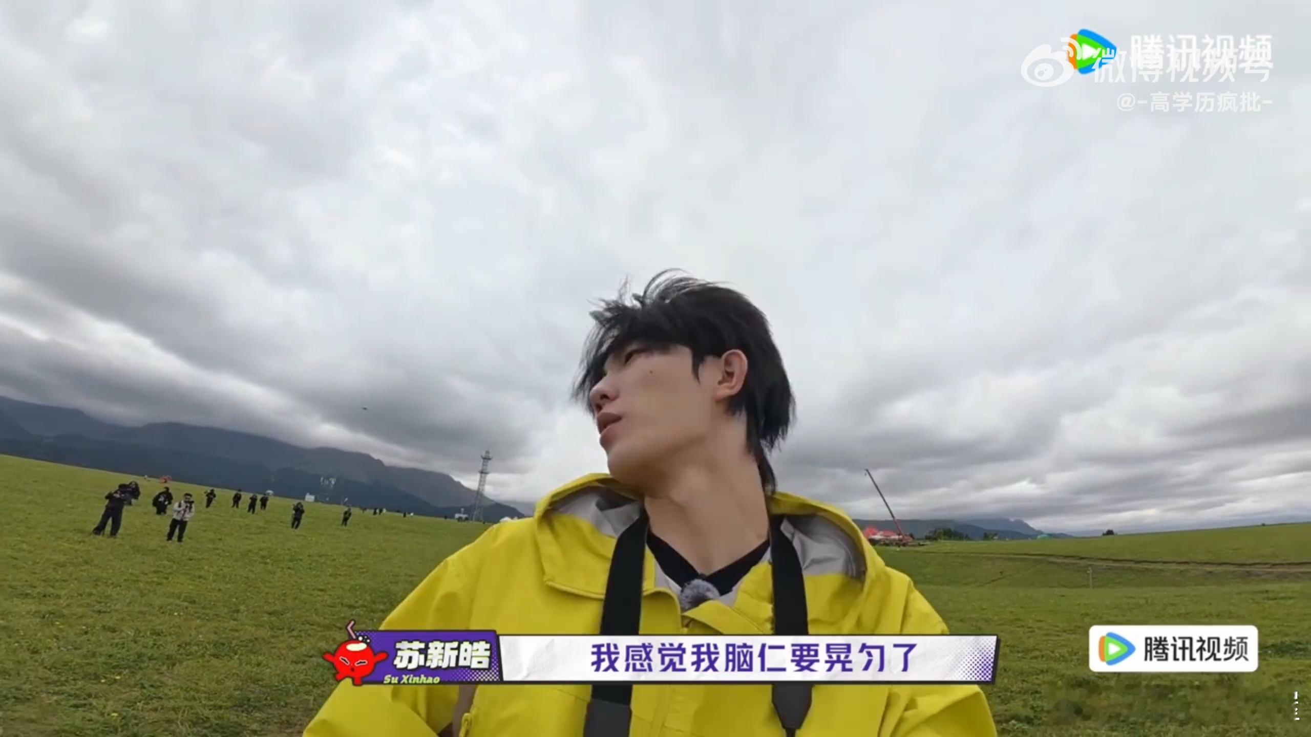 朱志鑫张极对小羊没招了朱志鑫张极对羊一个求一个哄小羊完全不吃套路，朱志鑫张极一个
