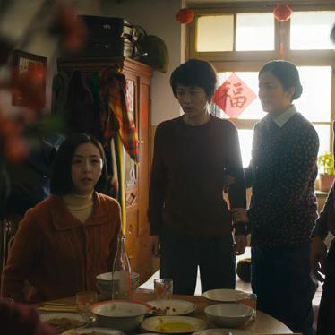 教科书式回怼！婆婆擅自入住亲家房，摆长辈架子肆意使唤，岳父一句话镇住全场。
 （
