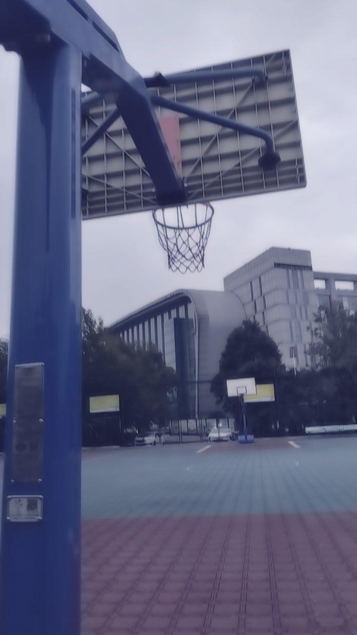 5：6：3，30个罚球线位置投进14个。100个三分球投进30个。 