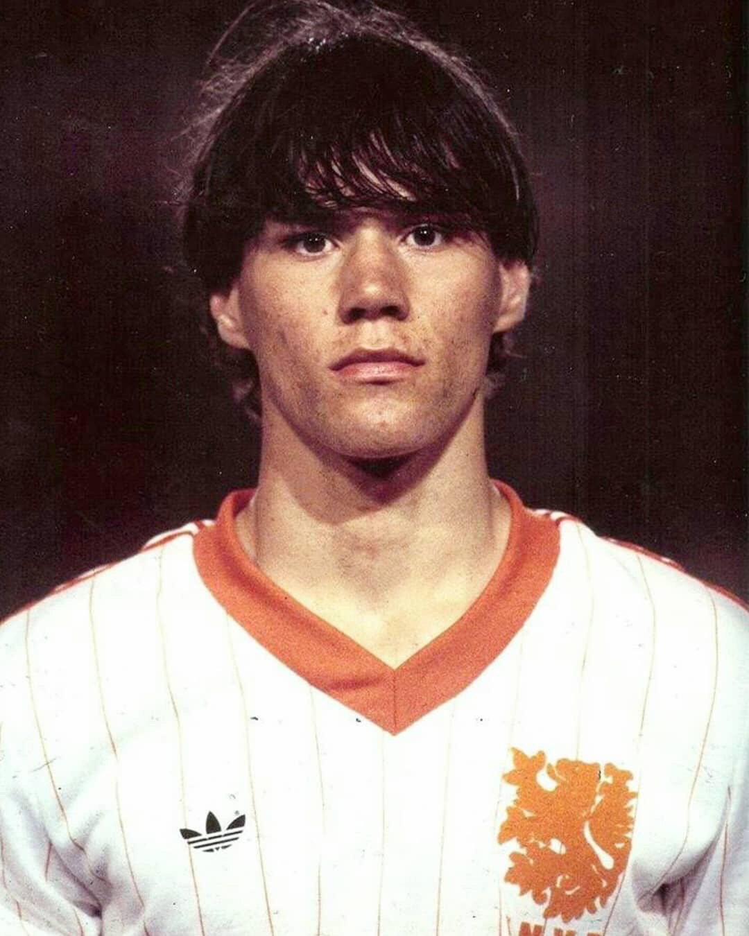 【老照片】 🧡 范巴斯滕🇳🇱.ac米兰名宿