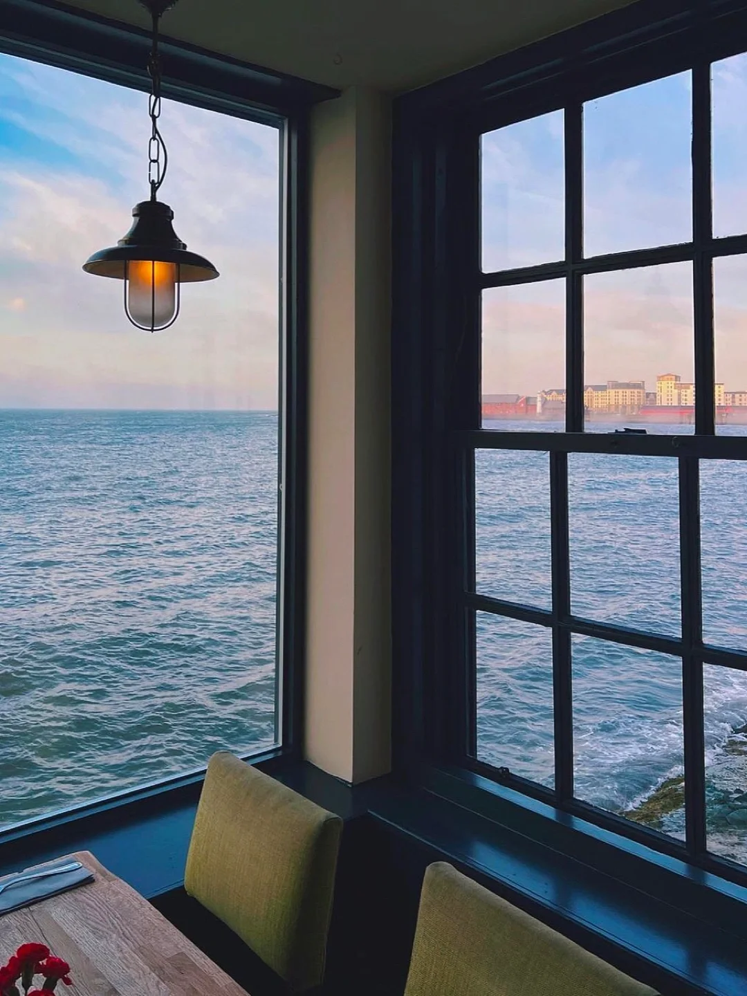 爱丁堡🇬🇧在这家海上餐厅看一次浪漫日落吧