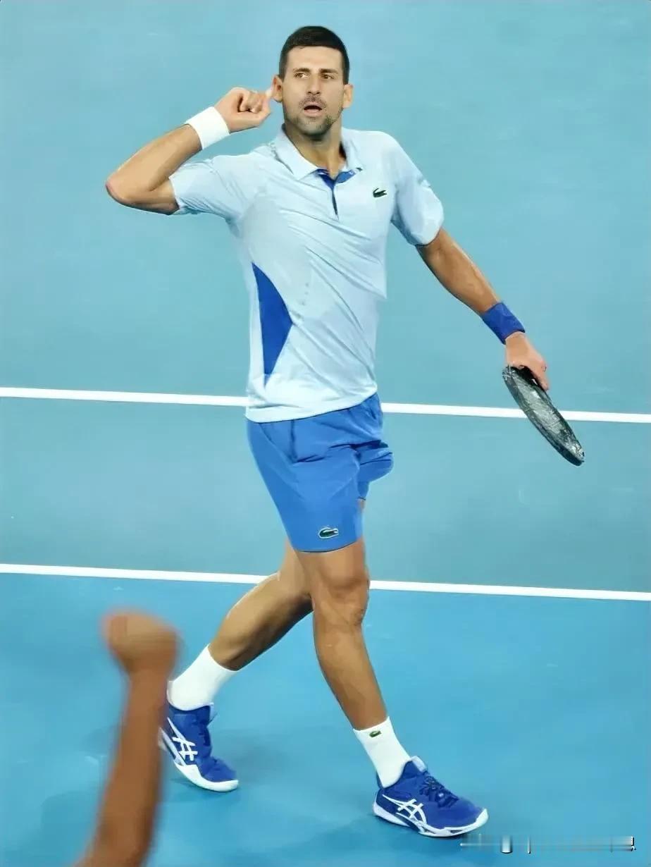 2024澳大利亚网球公开赛男子单打1/8决赛，连续两盘6:0！德约科维奇强势晋级