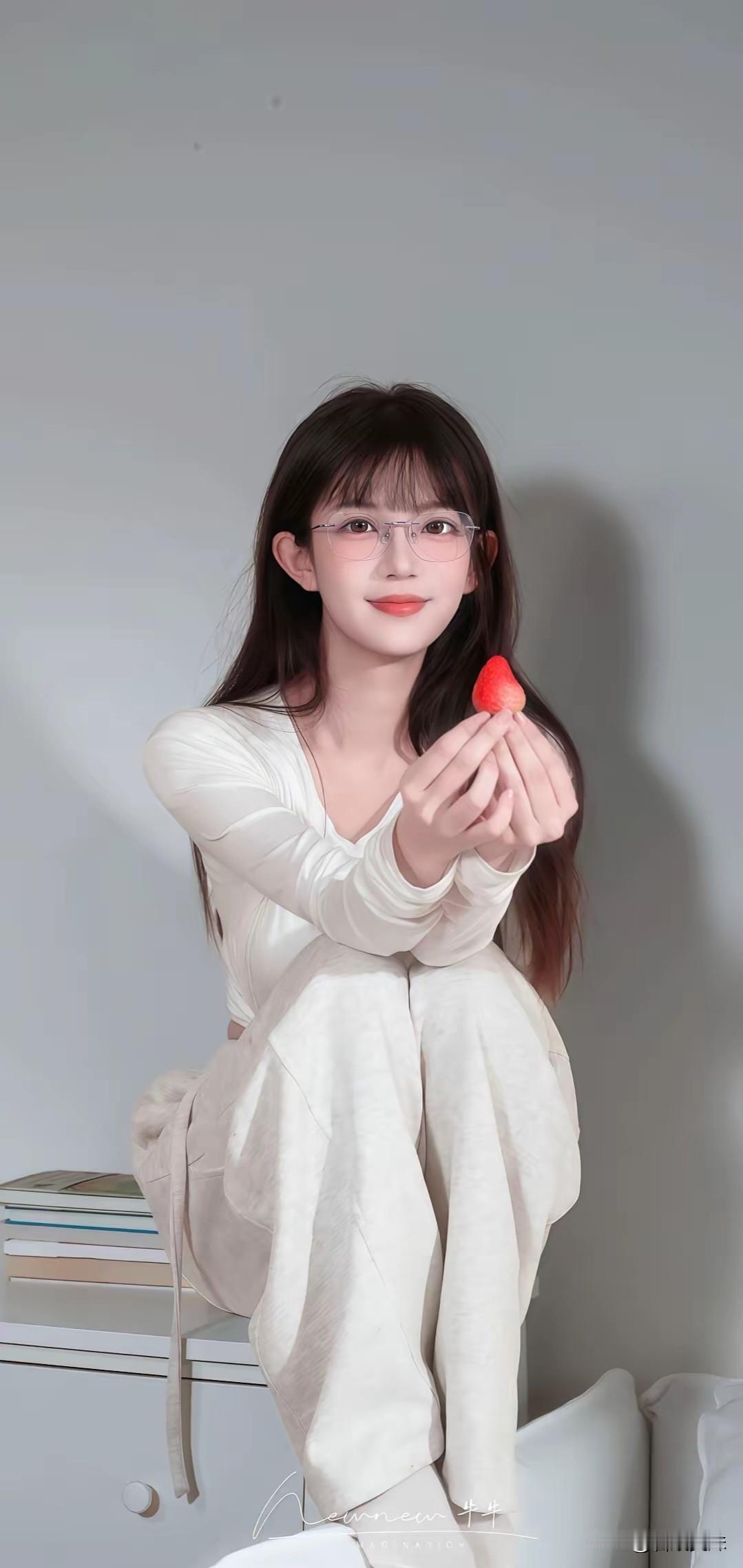 未经世事的单纯，是一种福报。
历经沧桑的单纯，是一种智慧。
我明牌，你随意。