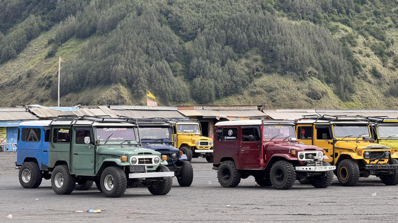 全球最密集的古董丰田LC聚集地
这不是聚会，是牛马们天天上班的地方【来自懂车帝车