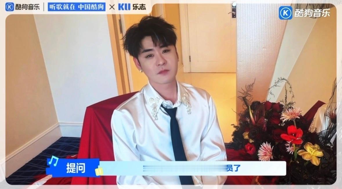 以前不是说想当发型师💇🏻♂️吗现在变飞行员了😎受啥影响？ 这个月月度问题展