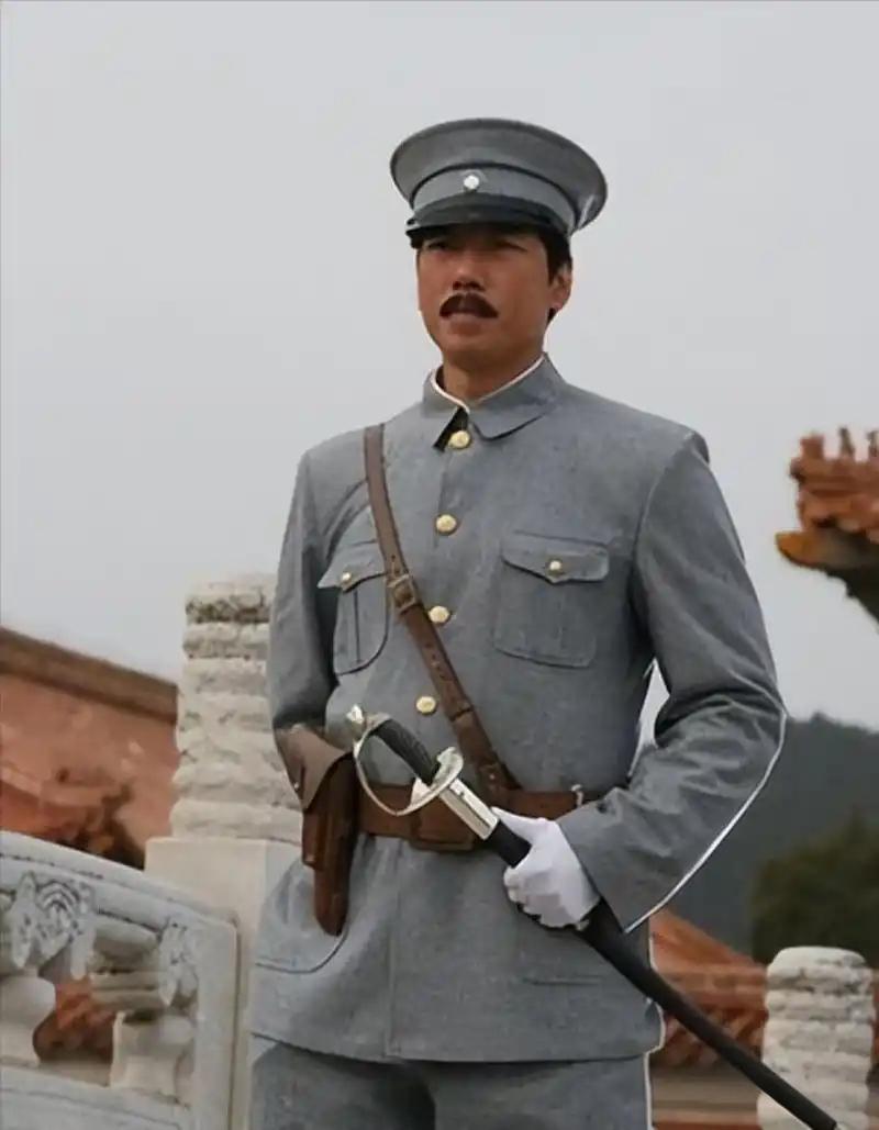 细思极恐！当年国民党卖国行径，险些让中国万劫不复
 
谁能想到，抗战胜利后，国民