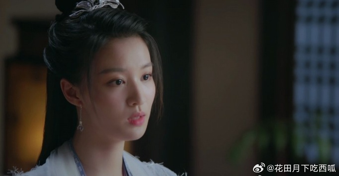 王楚然工作室这波nh是不是很不值？现在迪丽热巴粉丝把🚢之前的嘿历 史和演女配的