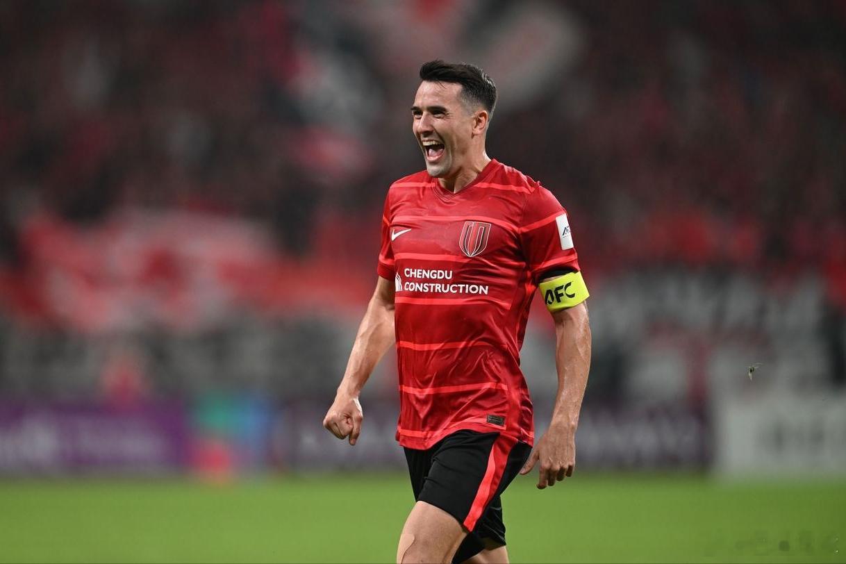 几天前，周定洋大概率留下，现在又变成了大概率离开，这次反转的可能性应该不大了。他