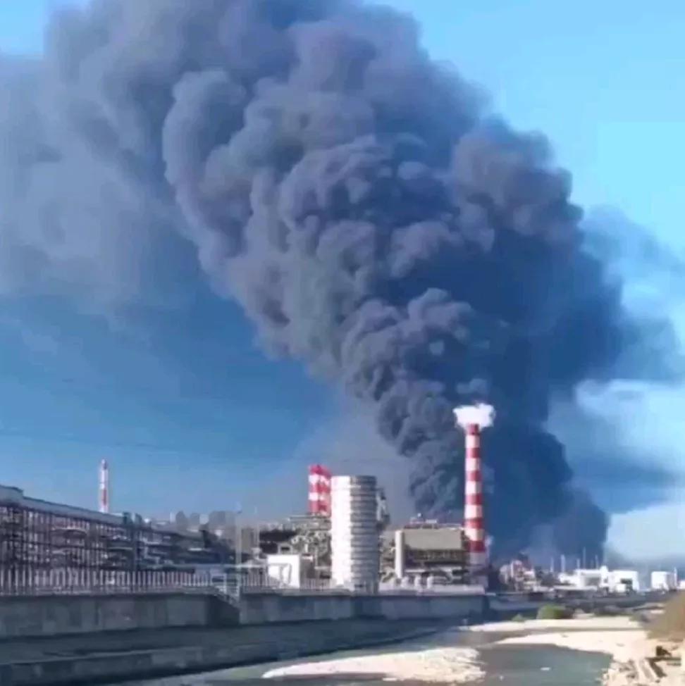 俄媒报道，当地时间9日，俄罗斯紧急情况部通报，俄联邦达吉斯坦共和国突发天然气管道