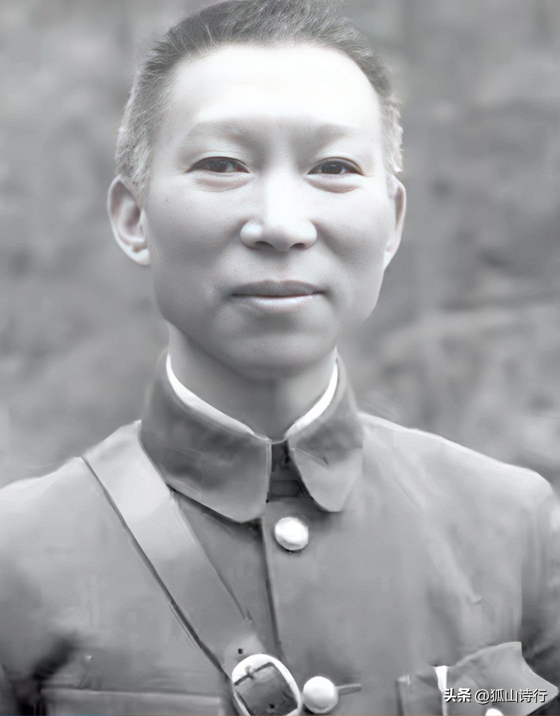 铁血铁军魂，终作替罪身
——记中将张德能的浮沉一生
 
1944年8月25日，重