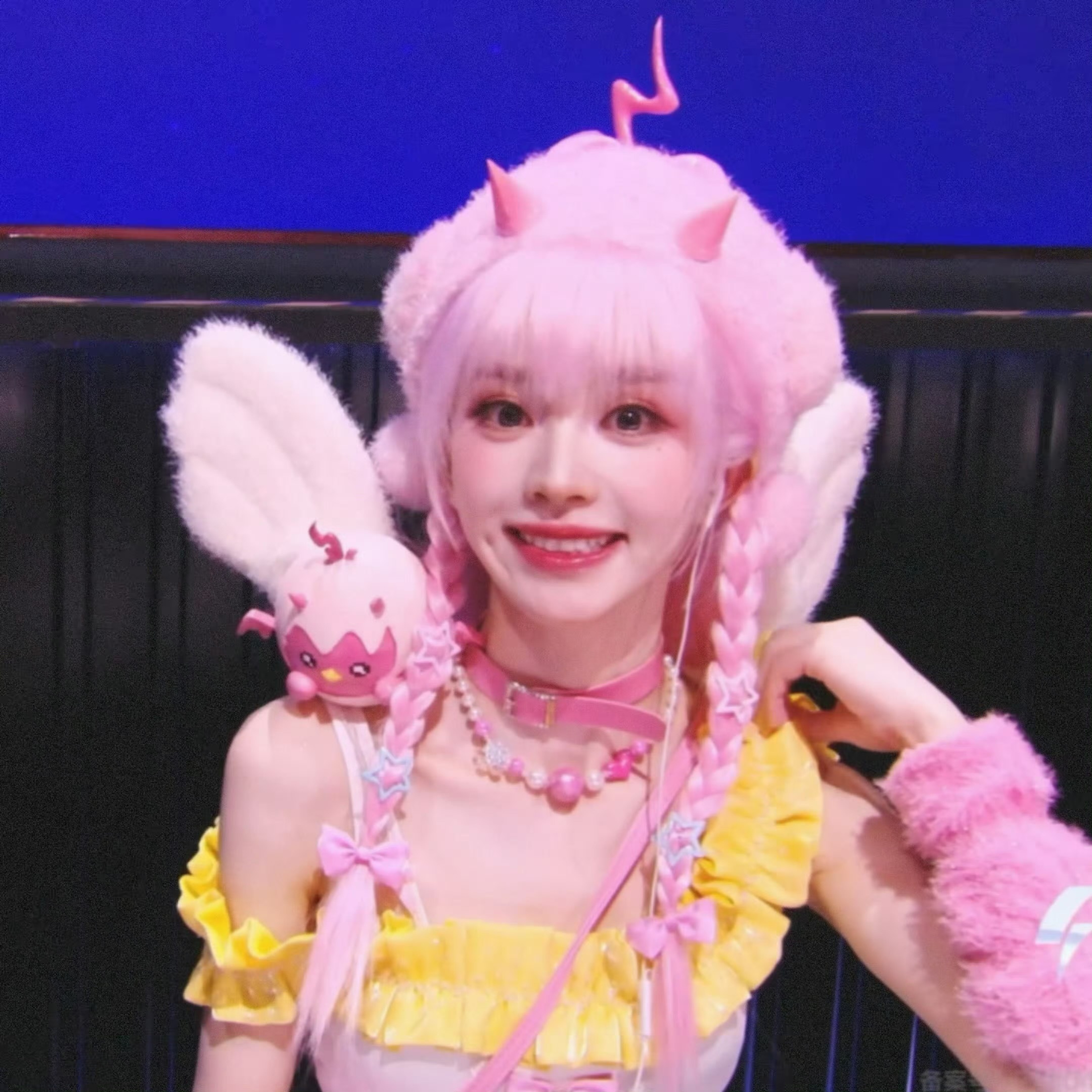 田曦薇开枪wink你们知道这个女孩有多美萌吗 
