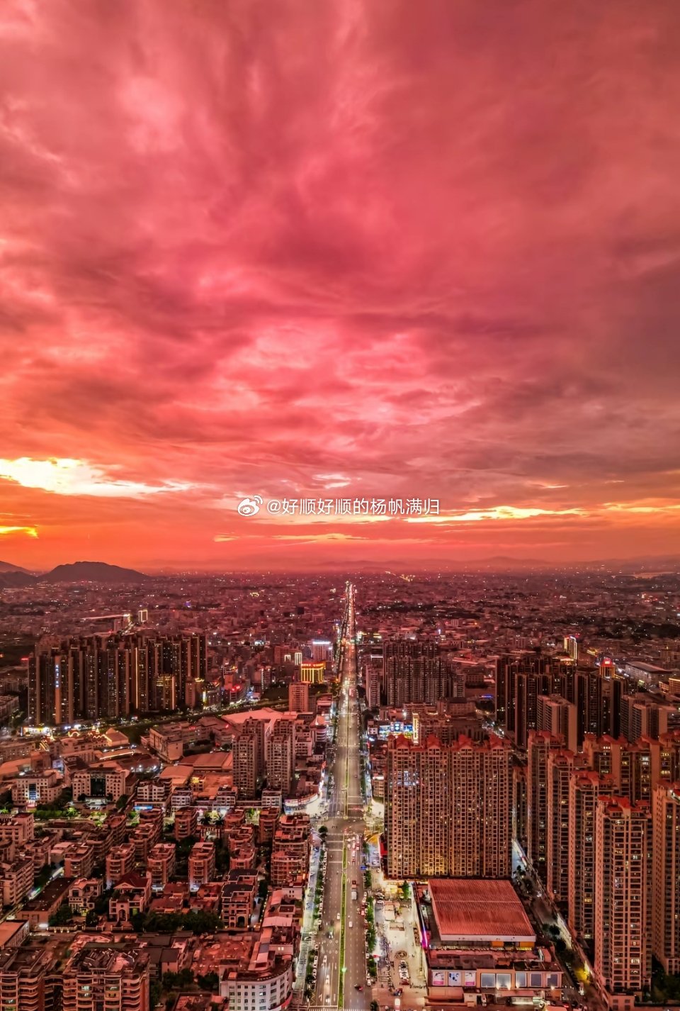 台风巴威来临前夕 汕头老城你们都拍到什么好看的照片啊？我先来，我在汕头，巴威台风