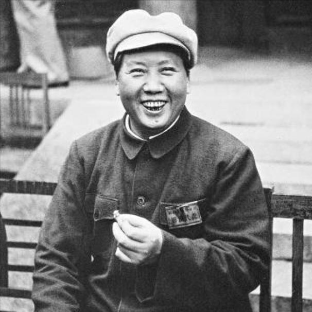 “大雨落幽燕，白浪滔天，秦皇岛外打鱼船。”你知道这是毛主席哪首词的名句吗？今天我