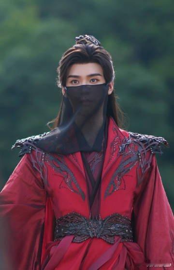 苏暮雨从白月光到朱砂痣龚俊简直就是天选苏暮雨！！太帅啦[心][舔屏]白月光的纯粹