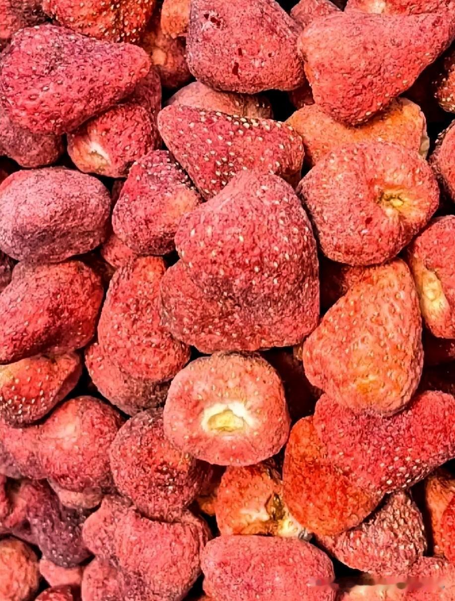 315晚会又来了，你吃的草莓安全吗？315晚会曝光冻干草莓安全问题，很多网红产品