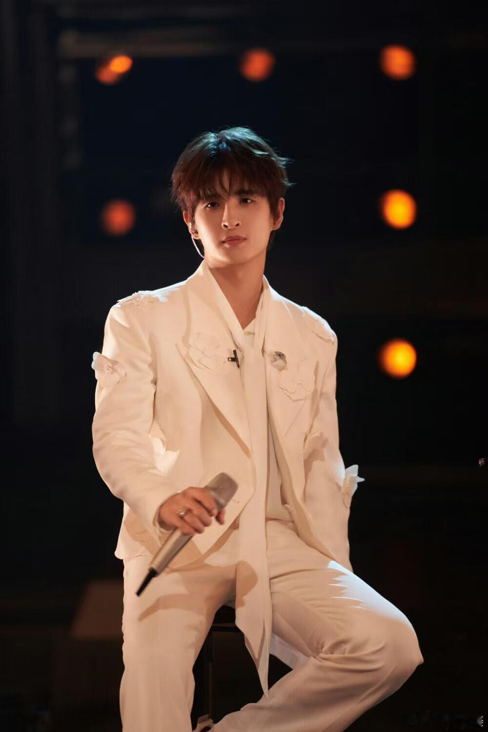 王赫野替张远争取歌手2026首发声生不息直播声生不息直播暖心时刻，王赫野仗义出手