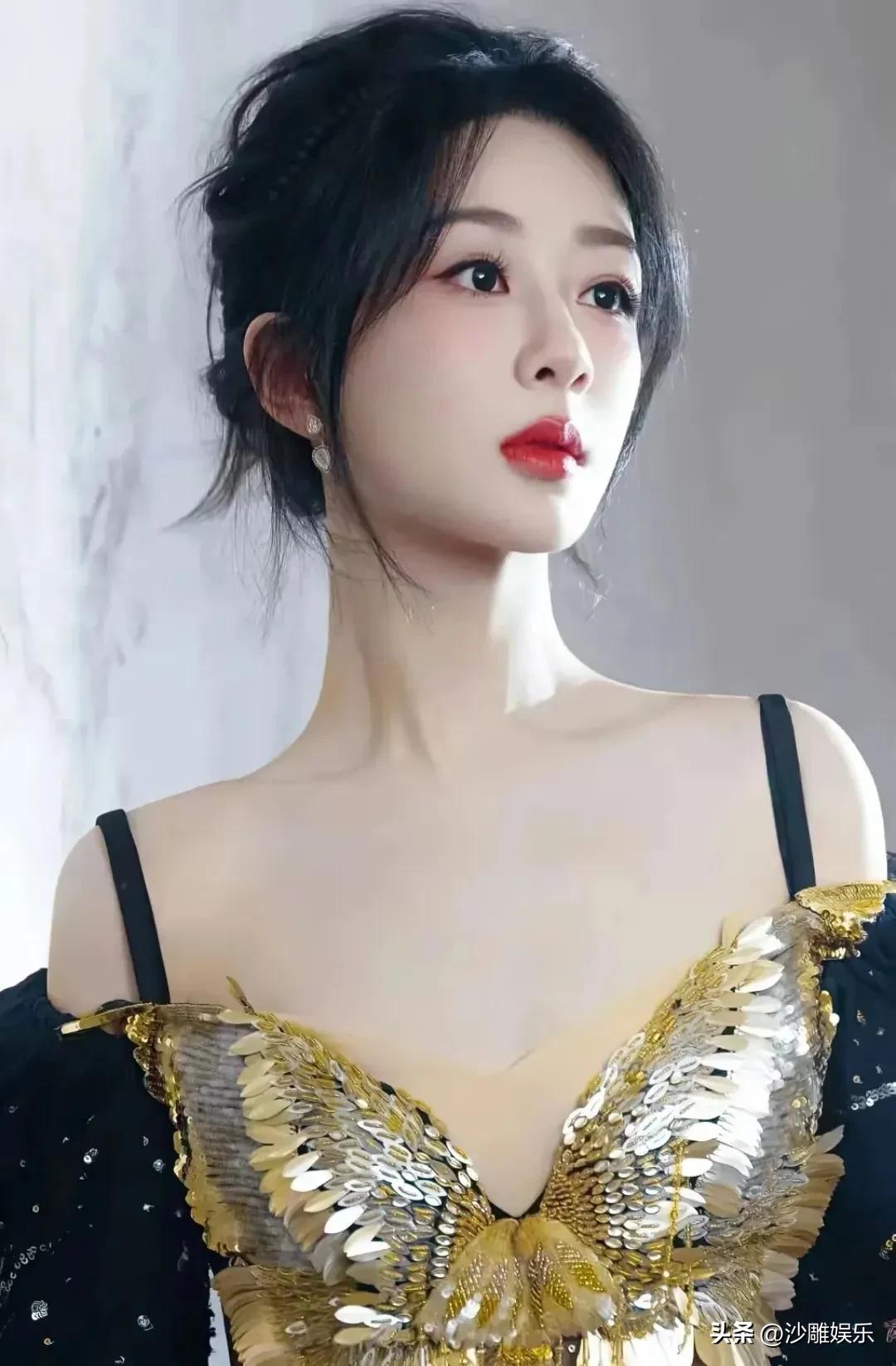 7月9日，杨紫突然冲上热搜！
不是新剧官宣，不是红毯造型，
而是她为孟子义的新剧