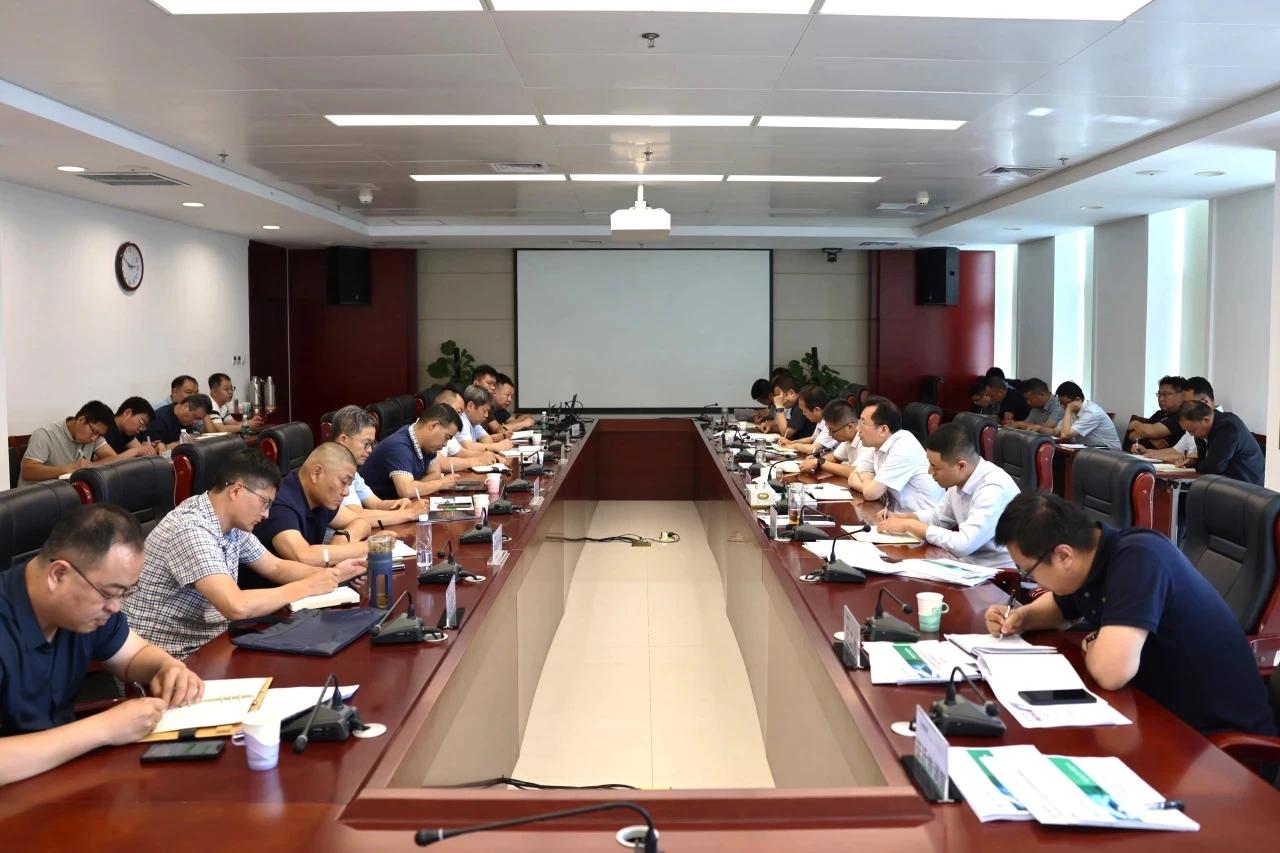 市轨道集团召开工程调度会

5月14日下午，石家庄市轨道集团组织召开了轨道交通4