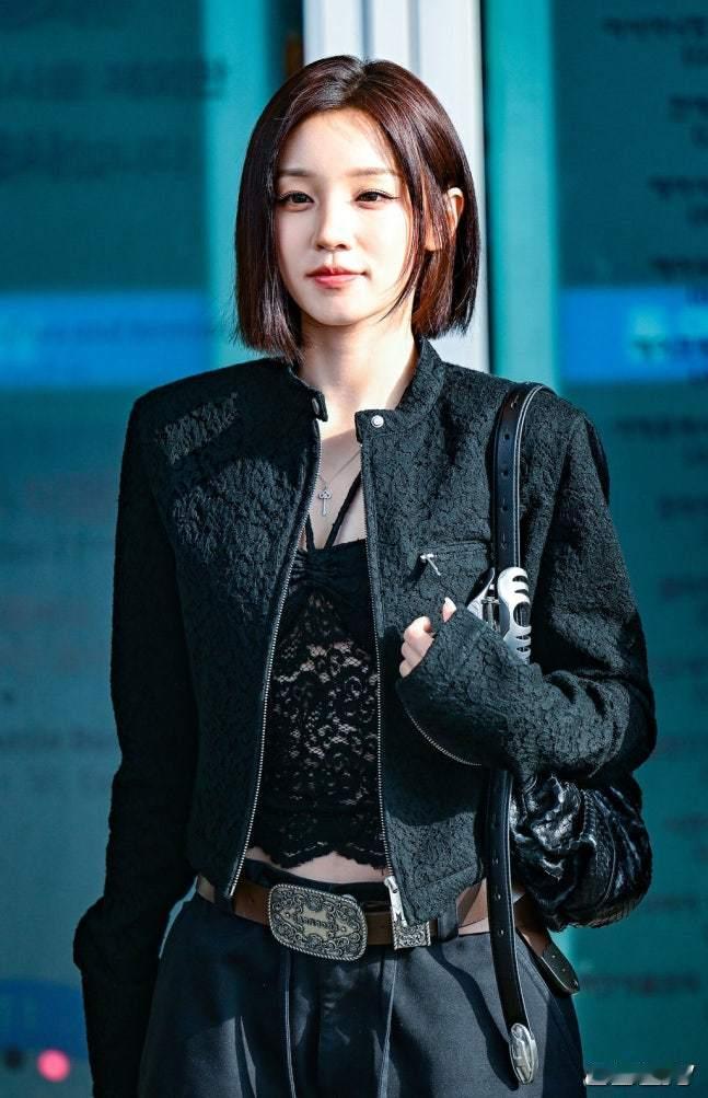 宋雨琦   😎宋雨琦新生代全能唱作人     260612 ICN✈️新闻图相