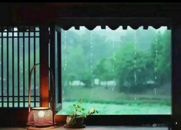 上联：一川烟雨皆如画，如何对下联满径霜华尽是情