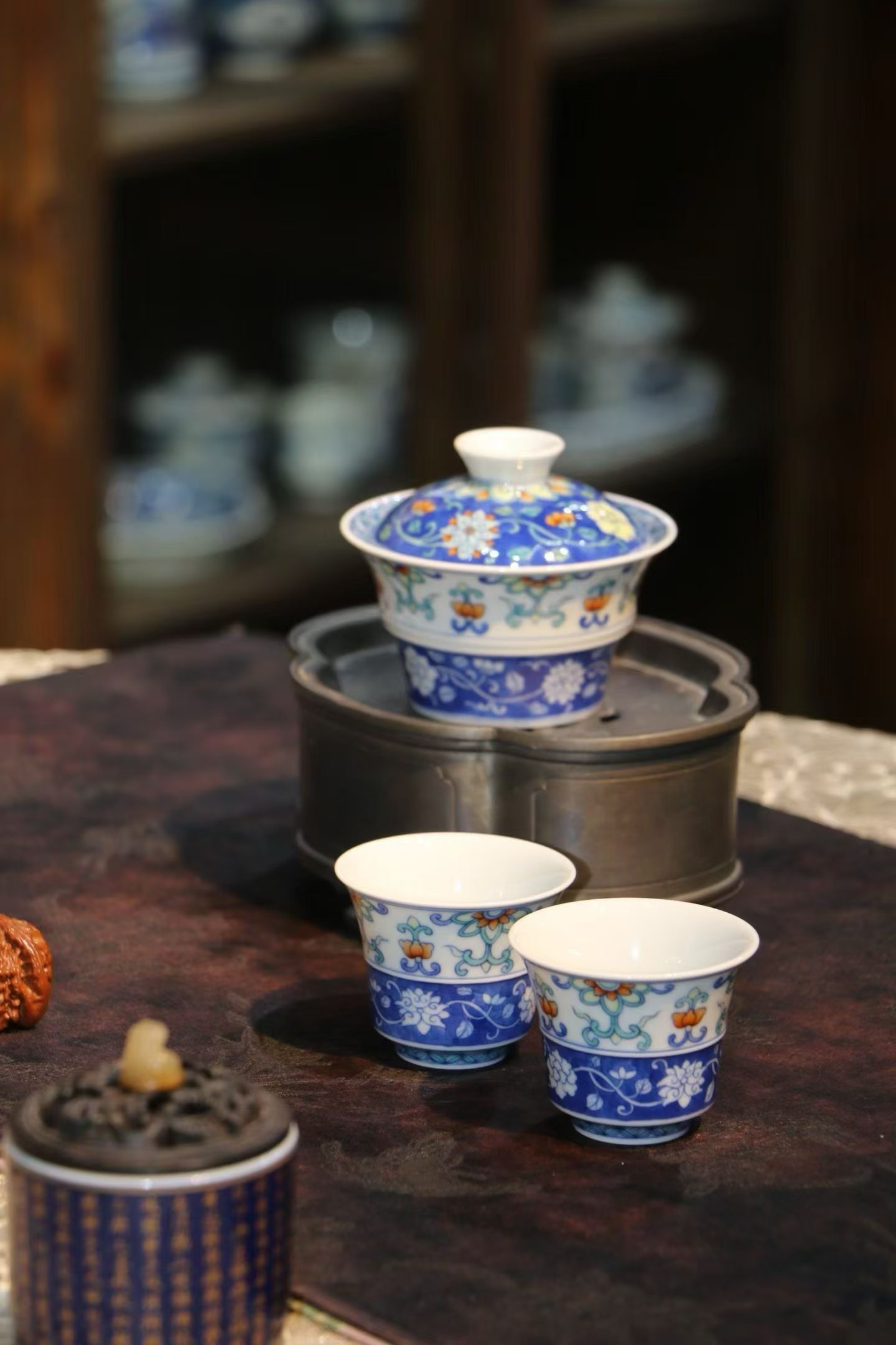 茶道  泡茶，就是最简单的“心流”练习。烧水时，听水从无声到有声；注水时，看茶叶