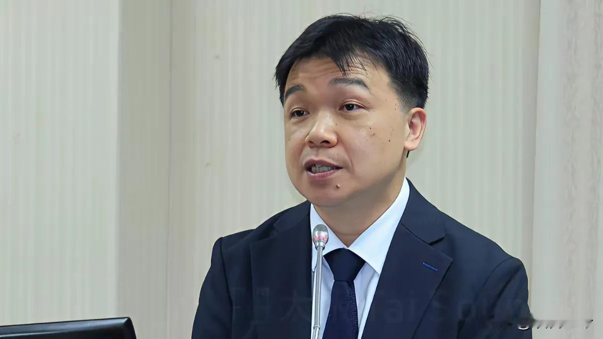 台陆委会沈有忠狂言拒收大陆物品 政治操弄触碰两岸红线遭痛批
 
2026年5月，