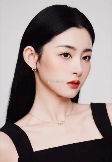 电视剧《惹惊鸿》女主：赵晴男主：王星越题材：民国、爱情平台：🥝开机时间：暂定8
