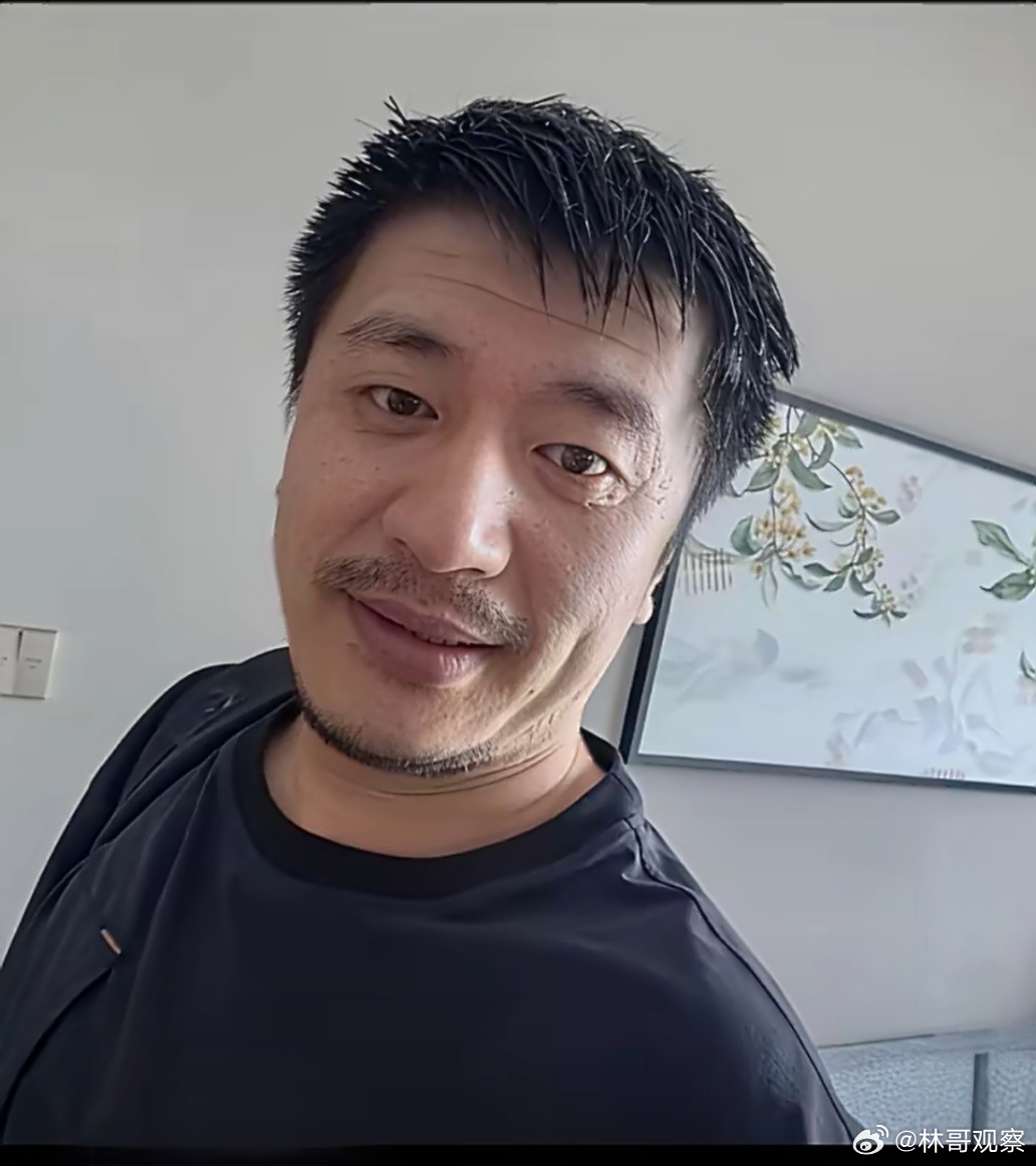 他可能是现在仅剩的平民英雄了！当年洛阳纸贵，今日姑苏无菊。桃李不言，下自成蹊送别