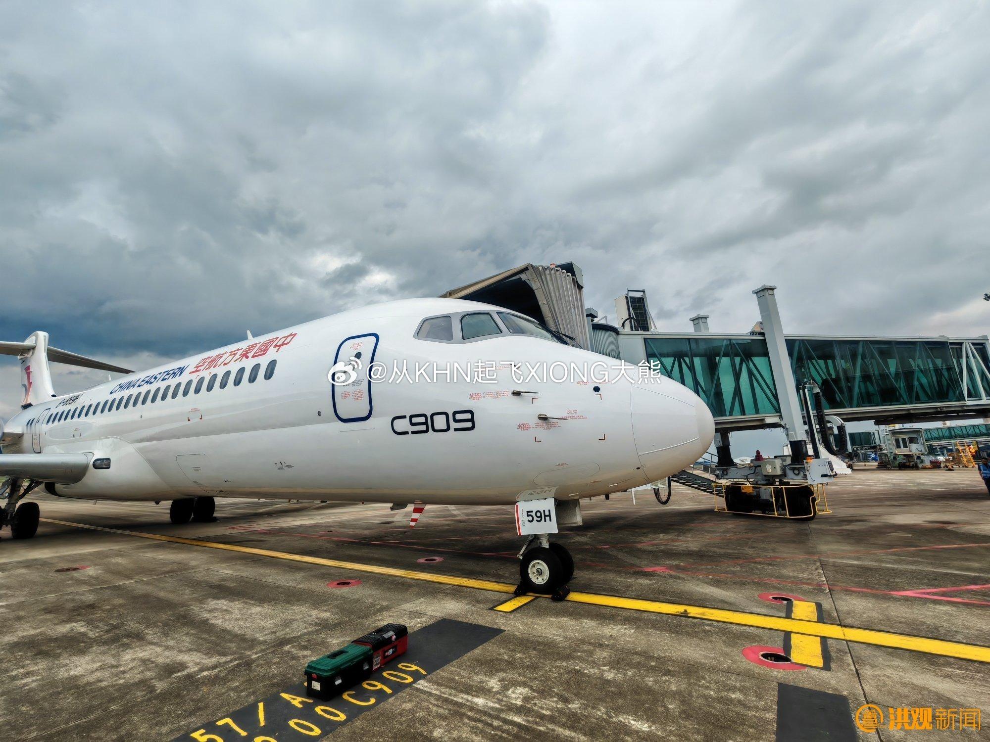 【英雄城交通•航空 | 国产客机C909在南昌飞出新“高度”】航空创作计划跳出南