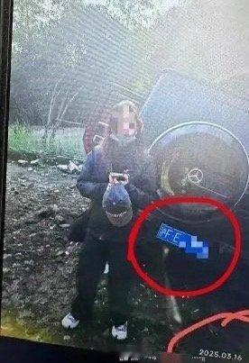 曝金晨肇事逃逸先不要信网图，看她本人咋回复吧，感觉应该不至于逃逸