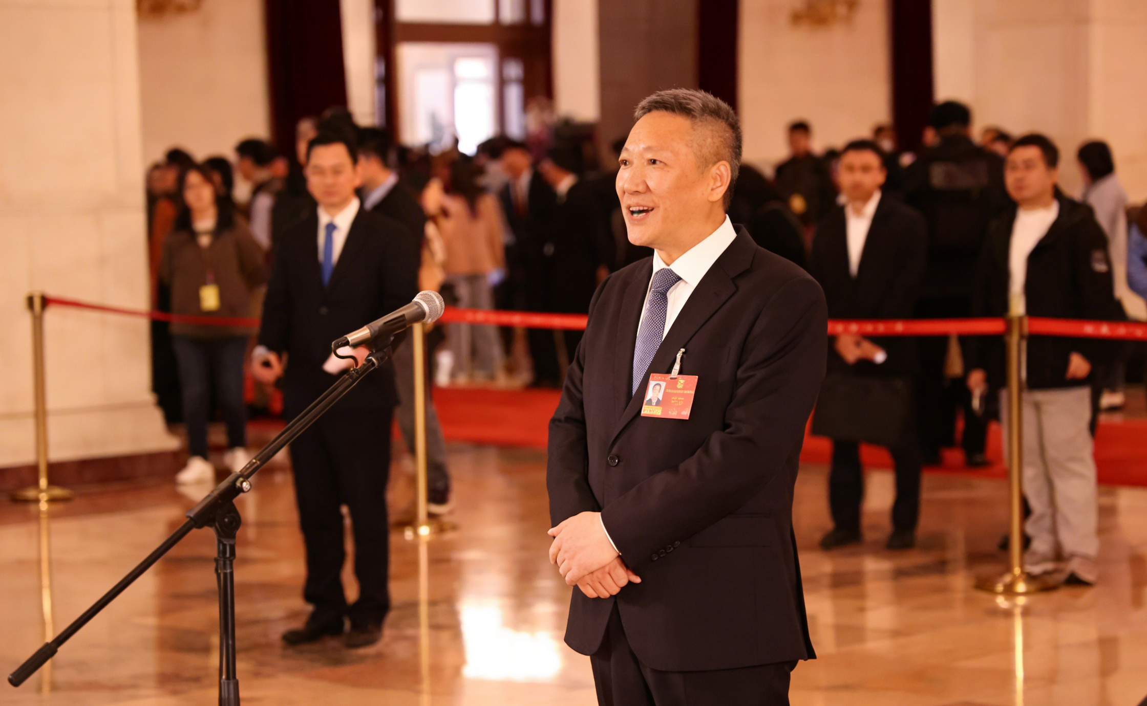 从“破烂”中掘金！全国人大代表、邦普循环董事长李长东：共建动力电池全周期闭环