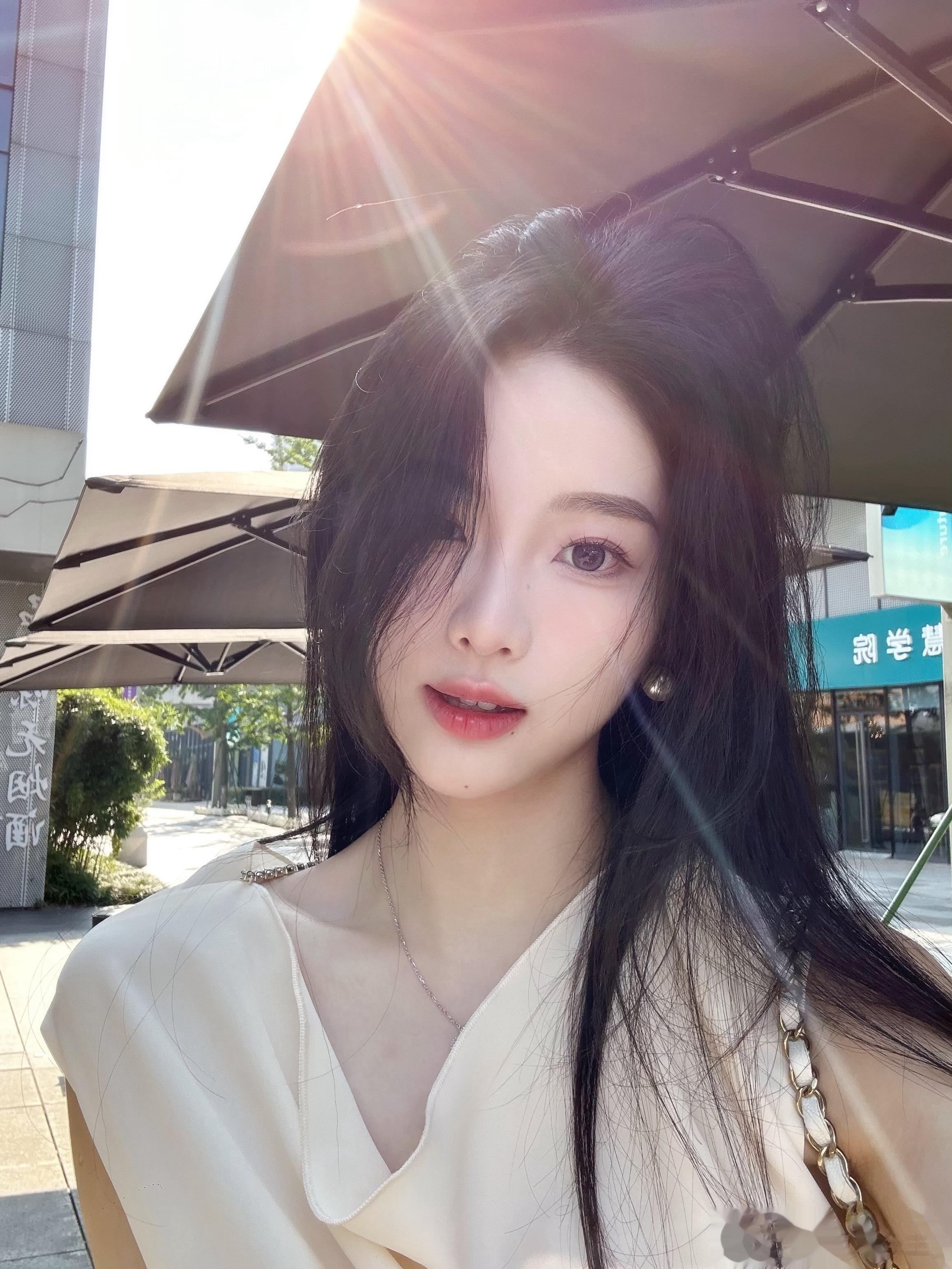 吸收阳光[送花花] ​​​