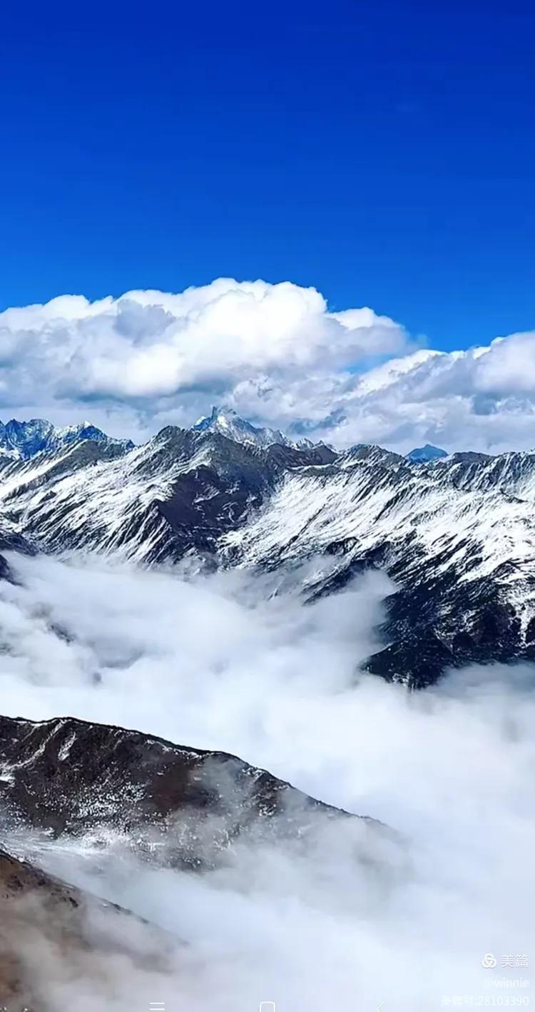 追随毛主席一生思想形成的五个地方，我已经拜访了三个：韶山、长沙、北京。
 
只有